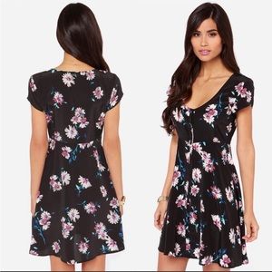 O'Neill Betty Black Floral Print Dress Mini Short